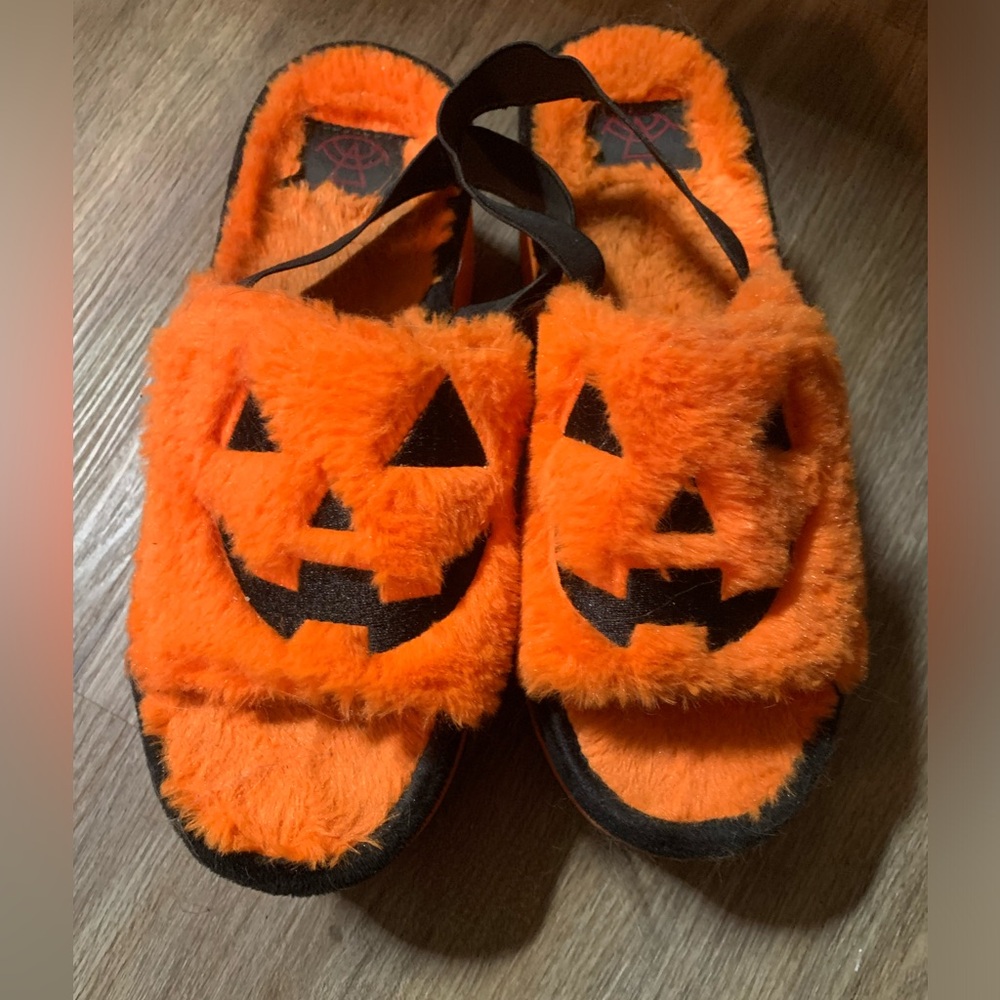 Strangecvlt Lilly Jack Slides fuzzy Jack-o-lantern sandals
